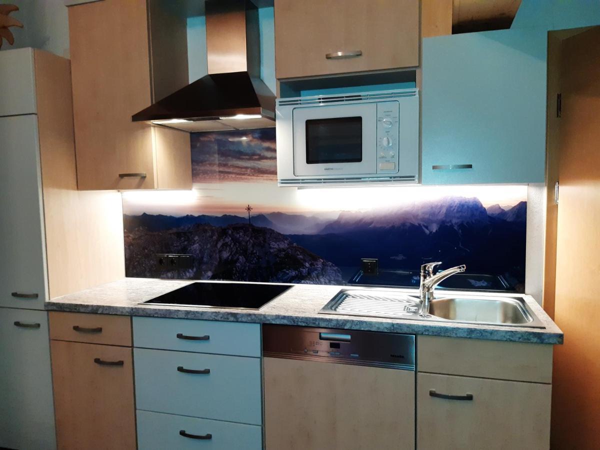 Aparthotel Haus Alpenblick Ehrwald Esterno foto